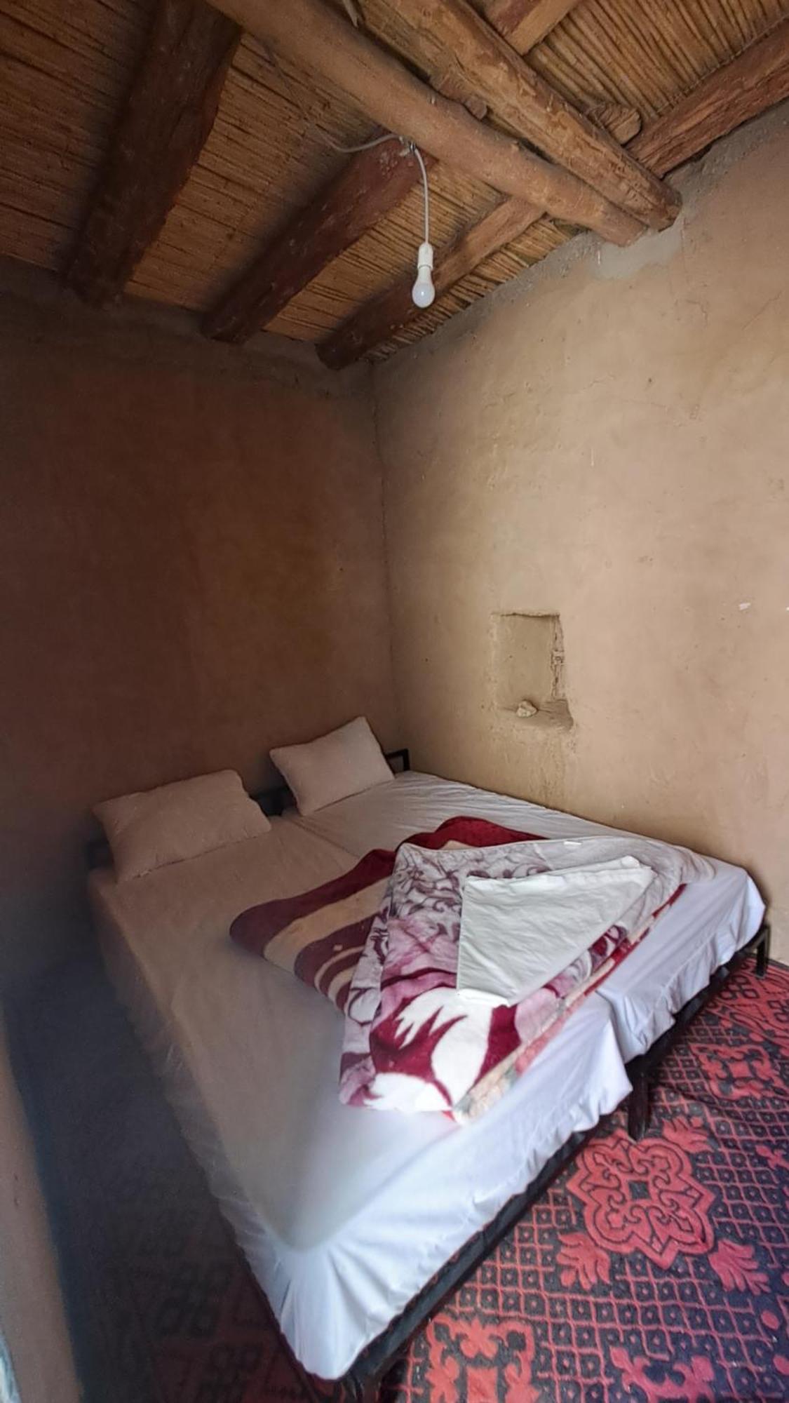 La Petite Maison Du Lac Iriki Foum Zguid Экстерьер фото