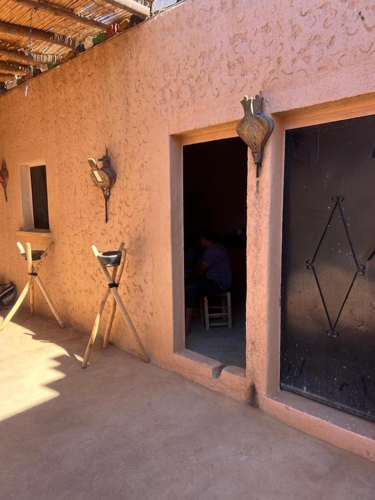 La Petite Maison Du Lac Iriki Foum Zguid Экстерьер фото